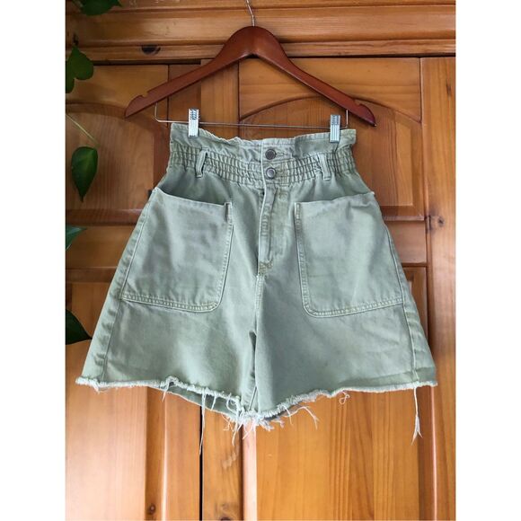 Zara High Waist Paper Bag Denim Shorts Elastic Waistband SZ 6 - Picture 1 of 10